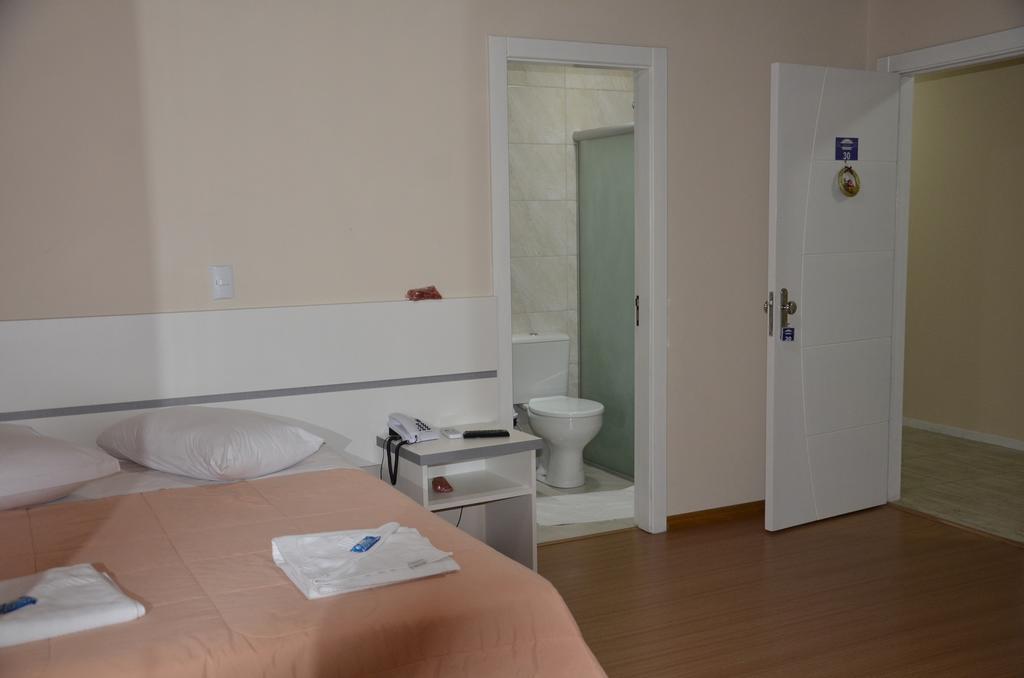 Hotel Alpen Hof 2*